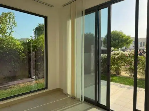 5 BEDROOM LUXURY VILLA